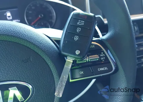 2019 Kia Optima Lx z USA, uszkodzony, nr VIN 5XXGT4L37KG369085